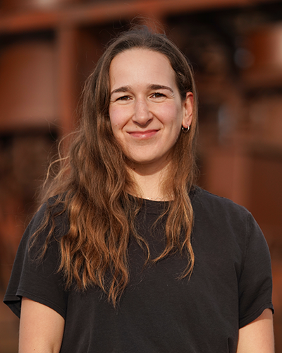 Caitlin Neher headshot