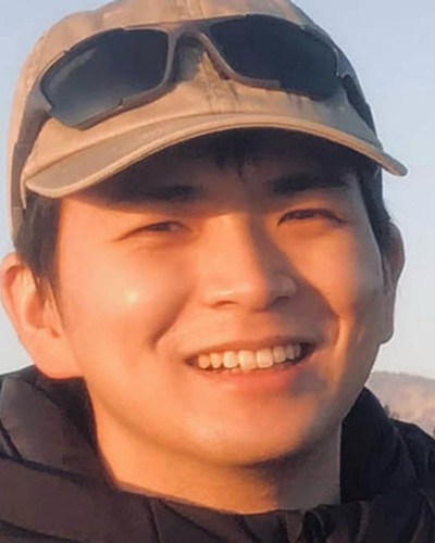 Yaodong Li headshot