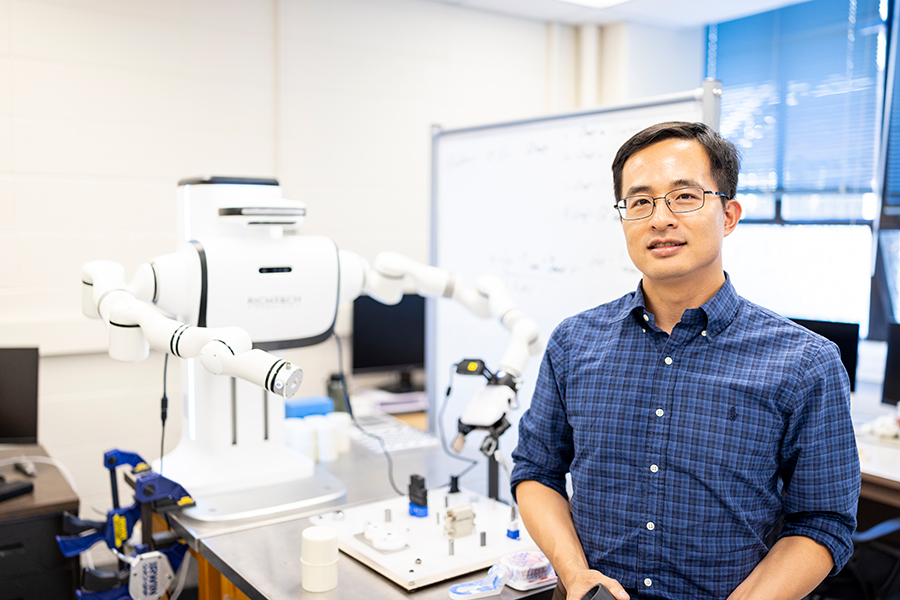 Xu Chen portrait