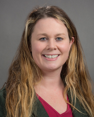 Headshot of Jenny Robinson smiling